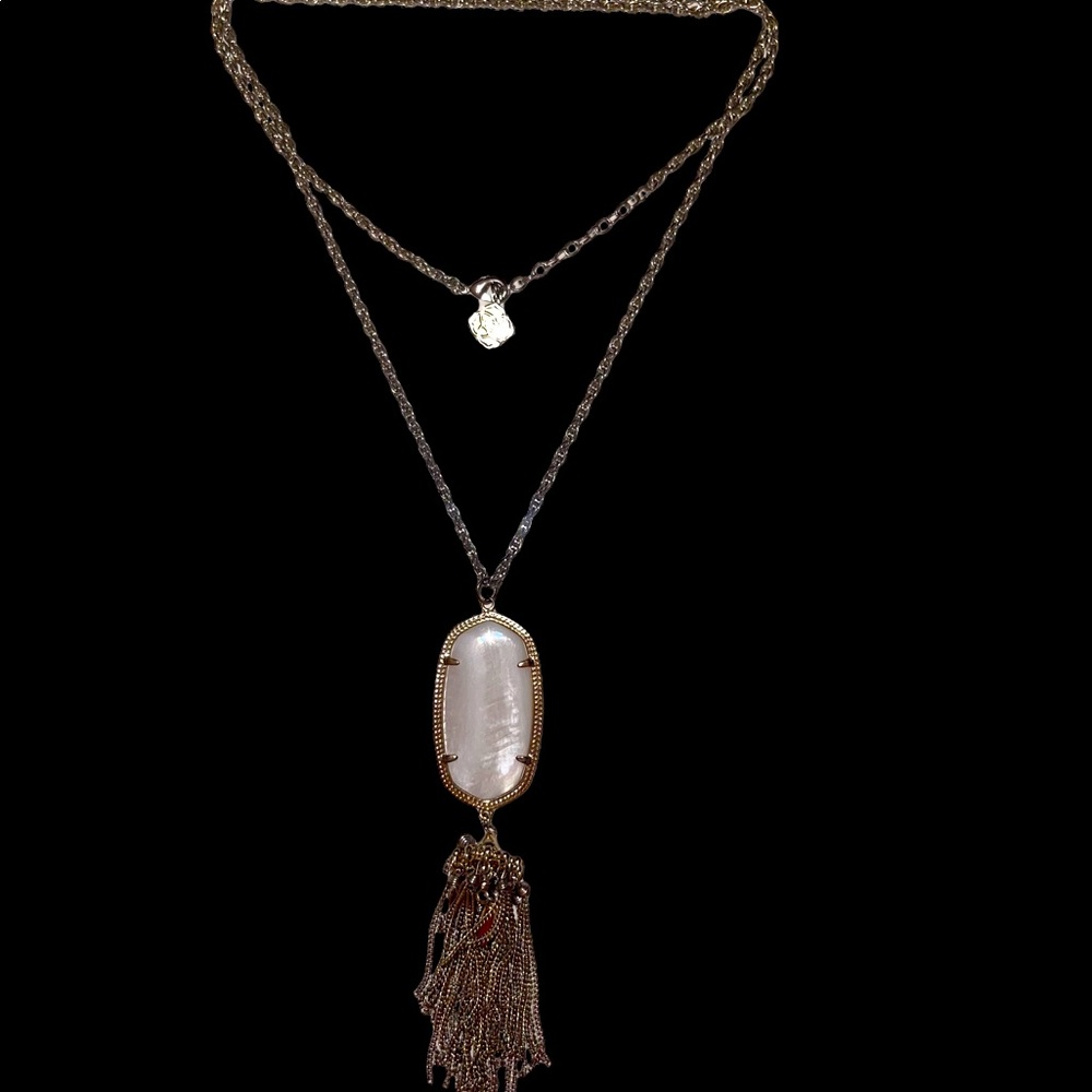 Kendra Scott Rayne necklace with white oval stone